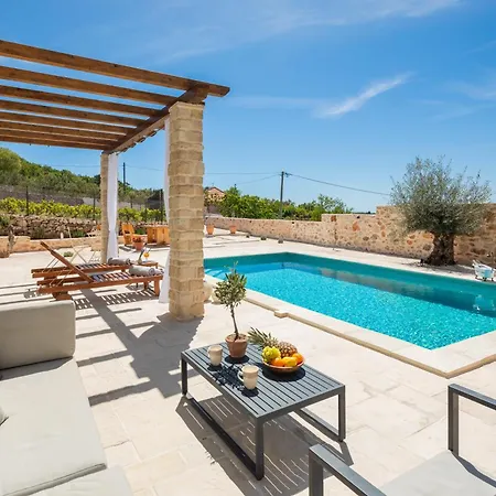 Villa Cavalleria Rusticana With Heated Pool And Vineyard Blizna Donja Exterior photo